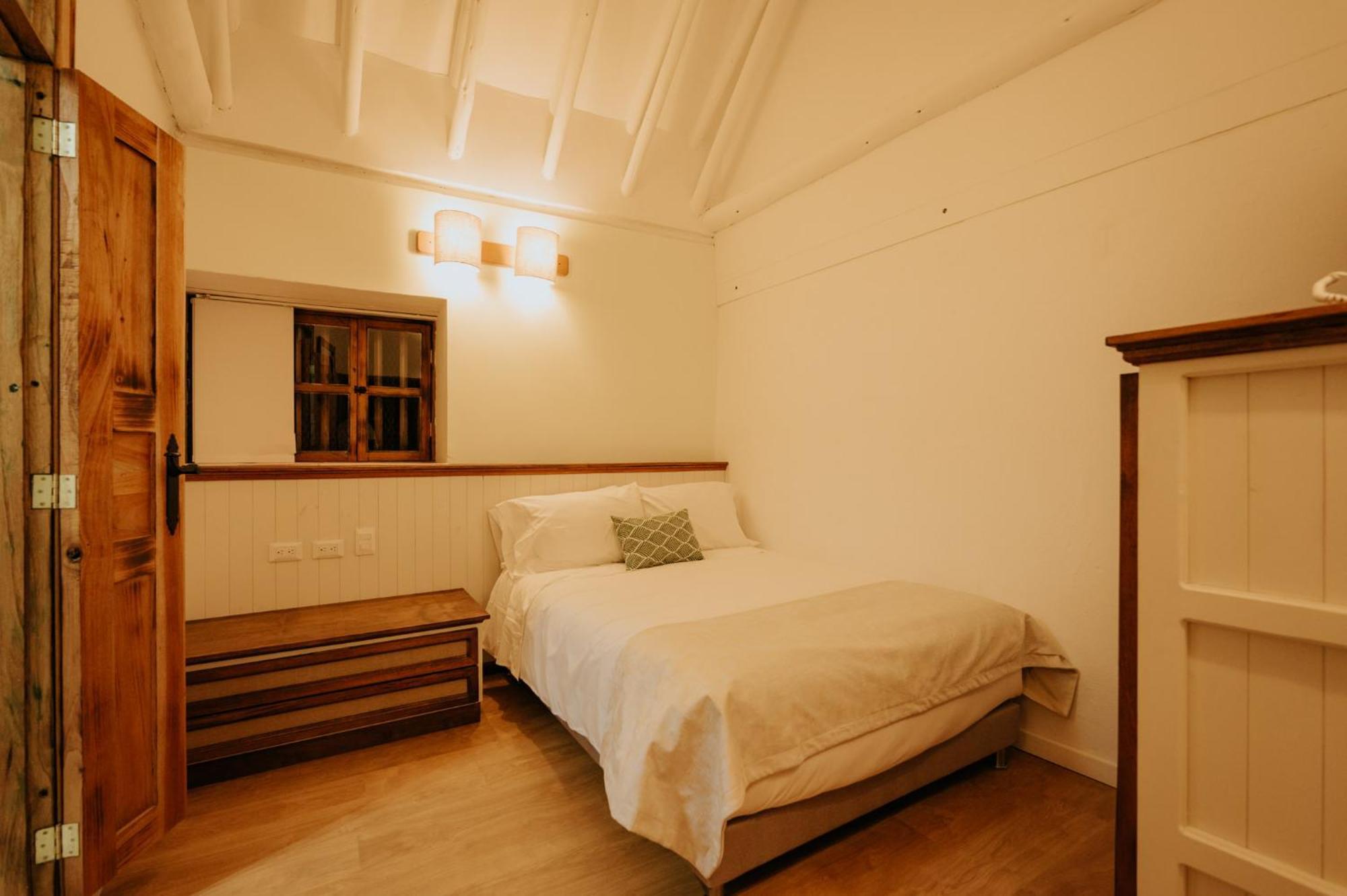 Hotel La Corada Виля Де Лейва Екстериор снимка